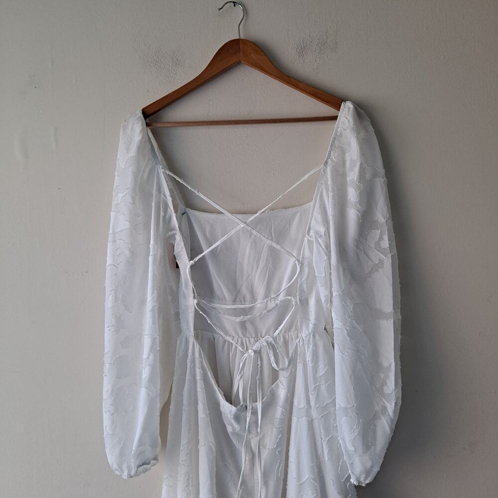 Lulus Flirtatious Nature Dress Floral Jacquard Lace-Up Midi White Women's Size M - Picture 8 of 13